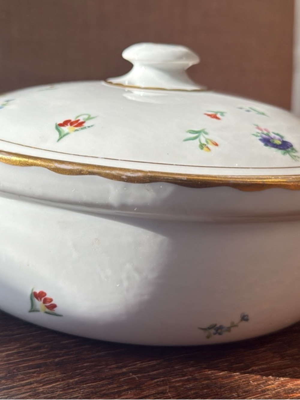 White covered baking Dish with Hand-Painted Flowers & Gold Trim